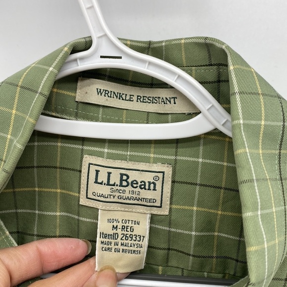 L.L. BEAN wrinkle resistant 100% cotton green yellow windowpane button down - Picture 2 of 7
